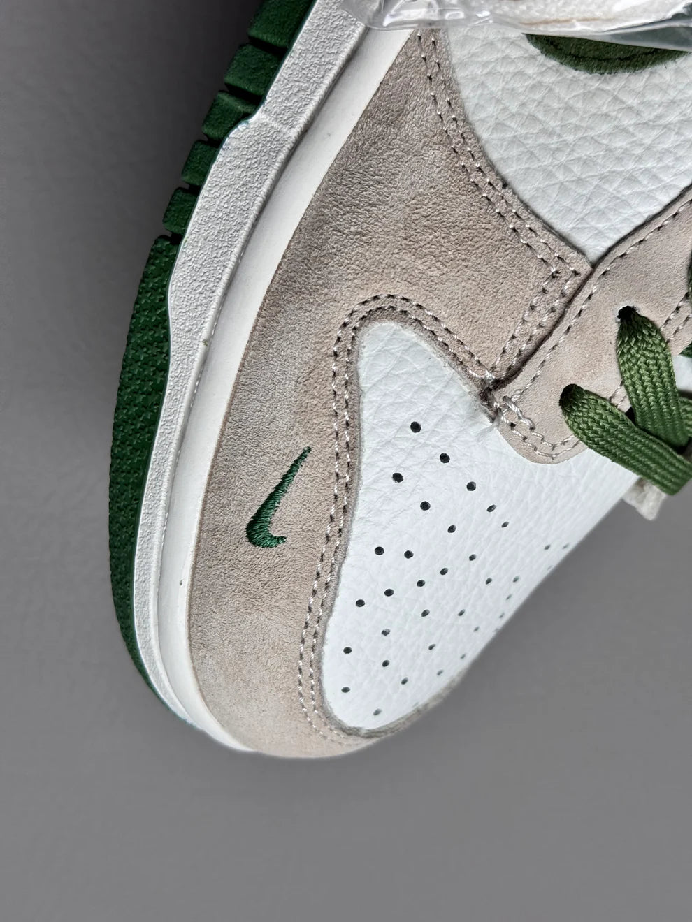 Nike Dunk Low Custom “Stüssy Olive”