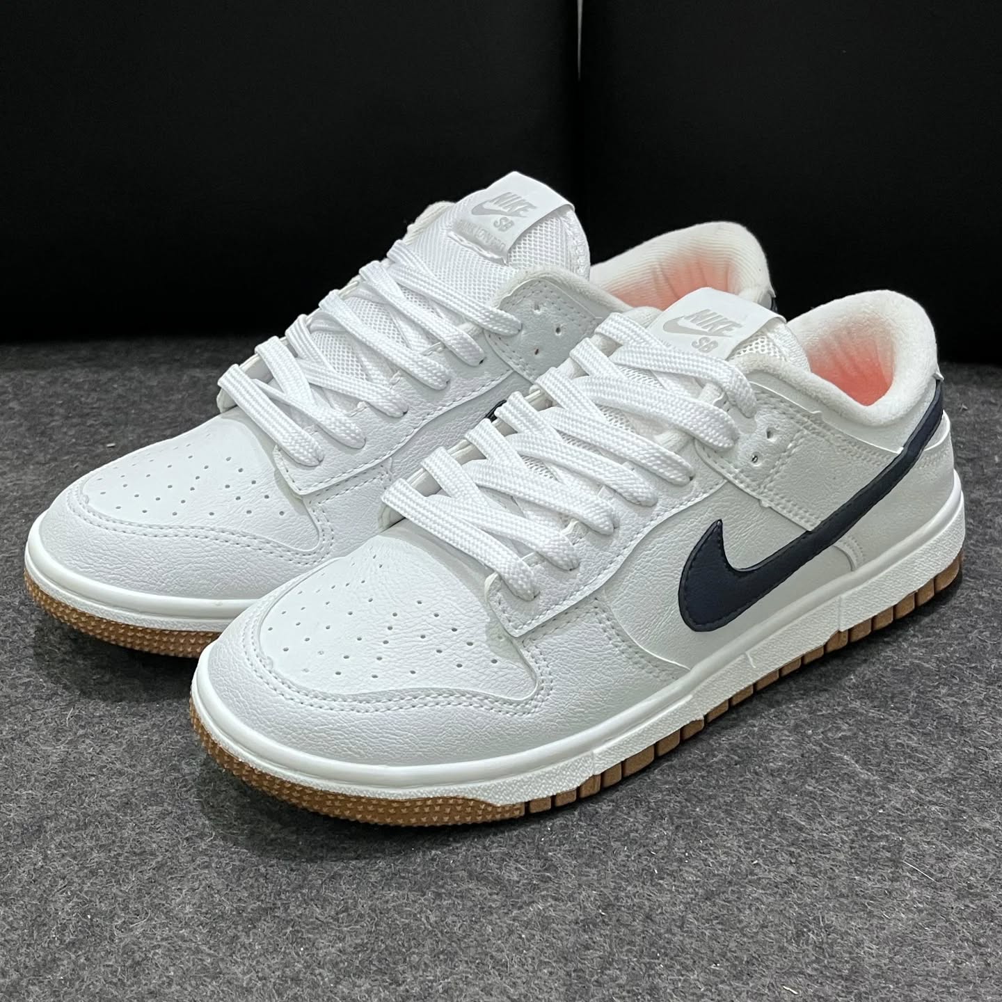 Nike Dunk Low Navy White