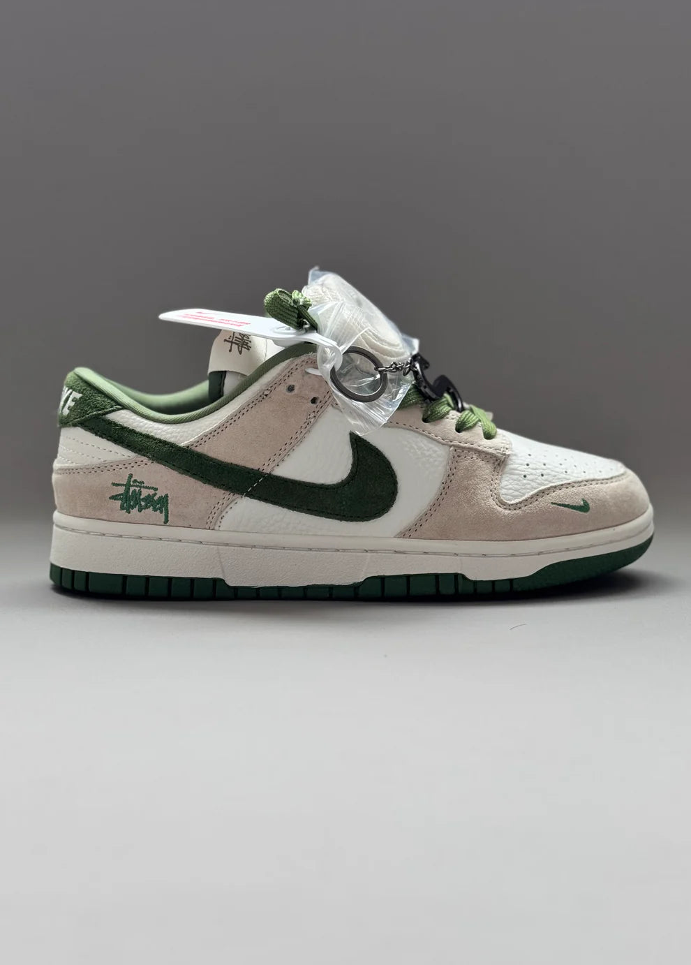 Nike Dunk Low Custom “Stüssy Olive”
