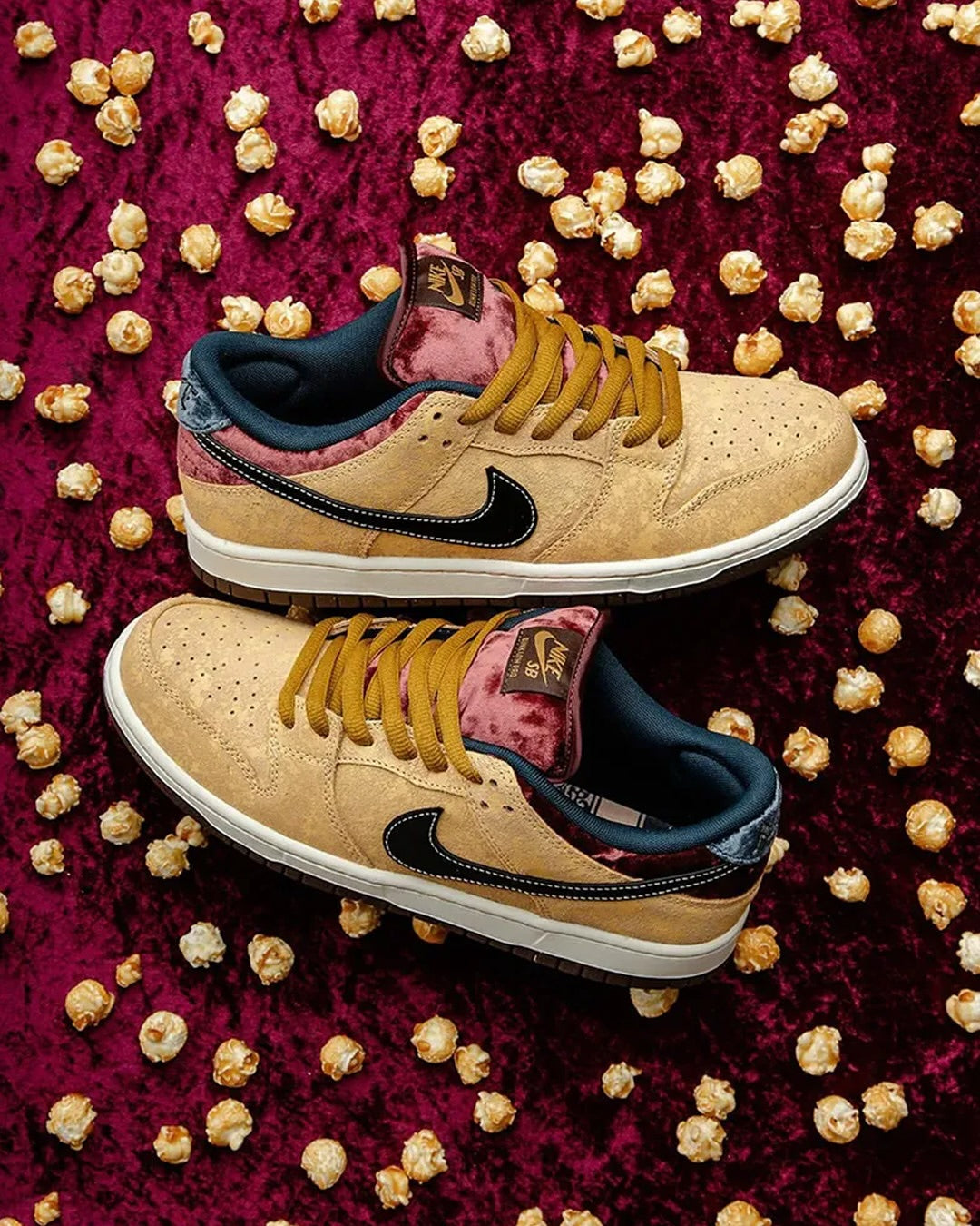 Nike Dunk Low “City of Cinema”