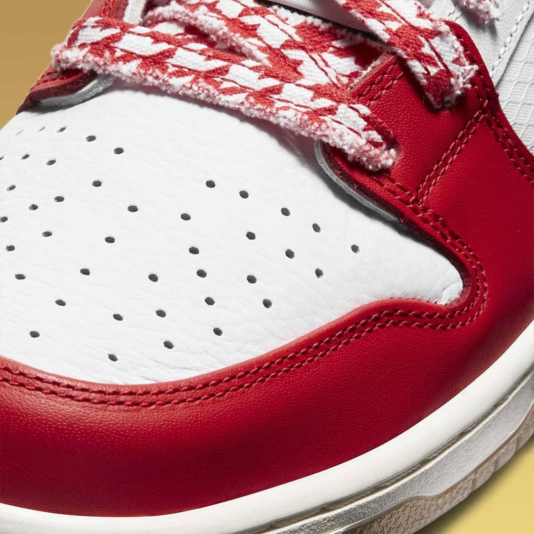 Nike Dunk Low “Heart of the City”