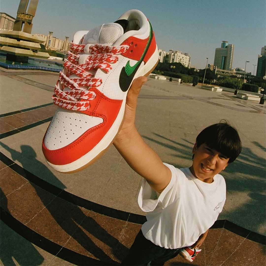 Nike Dunk Low “Heart of the City”