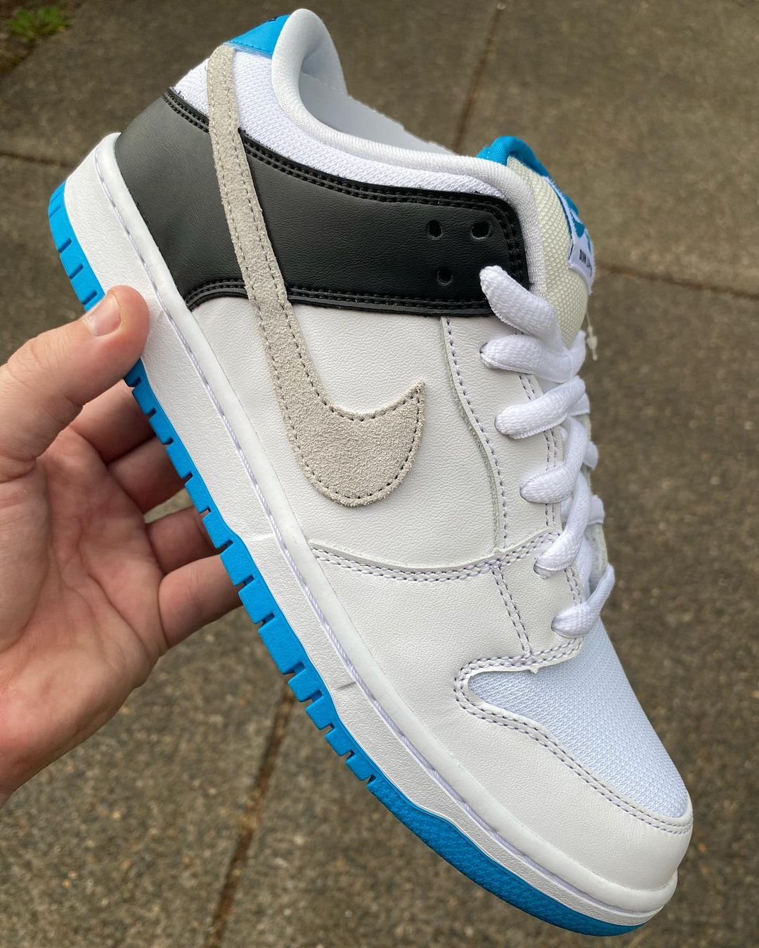 Nike Dunk Low “Laser Blue”