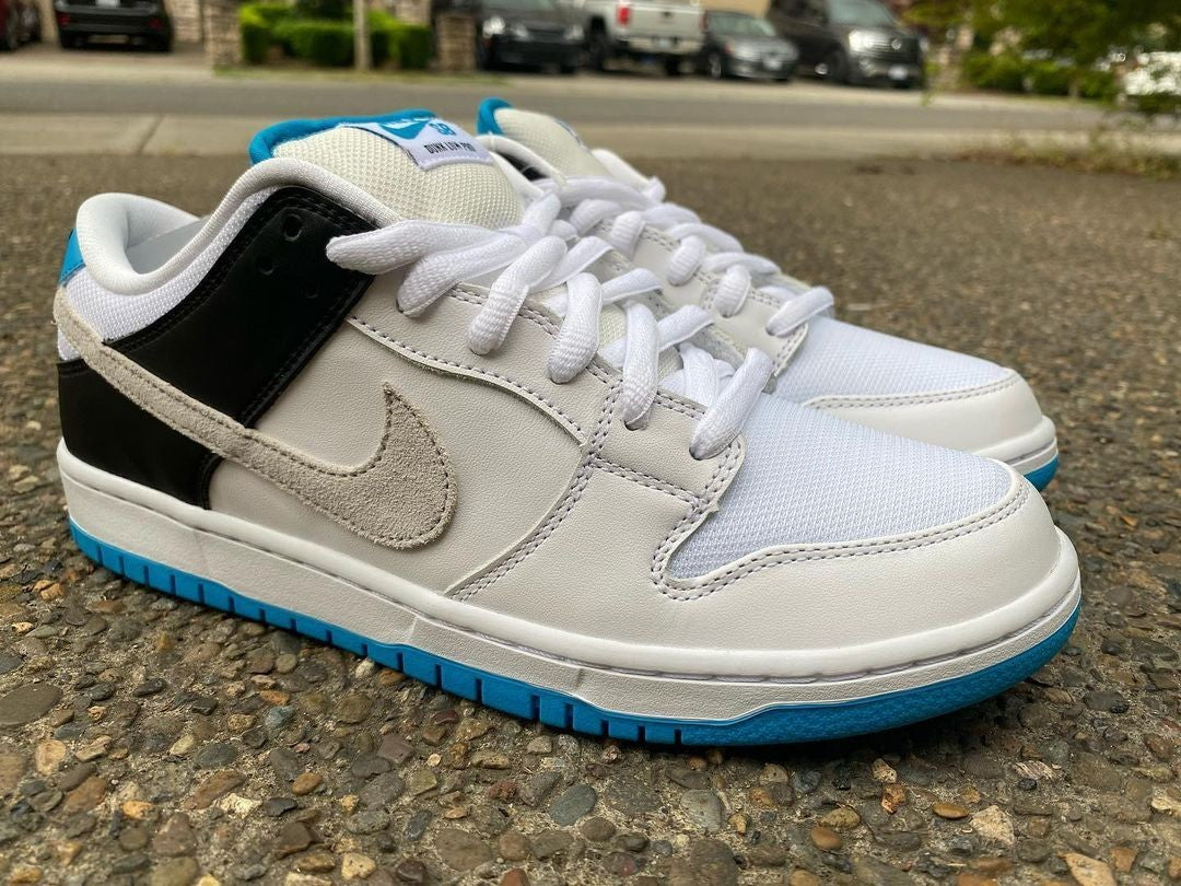 Nike Dunk Low “Laser Blue”